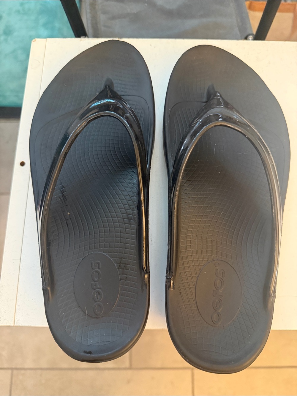 Oofos Oolala Women's Flip-Flops Sandals Thongs Black New 9